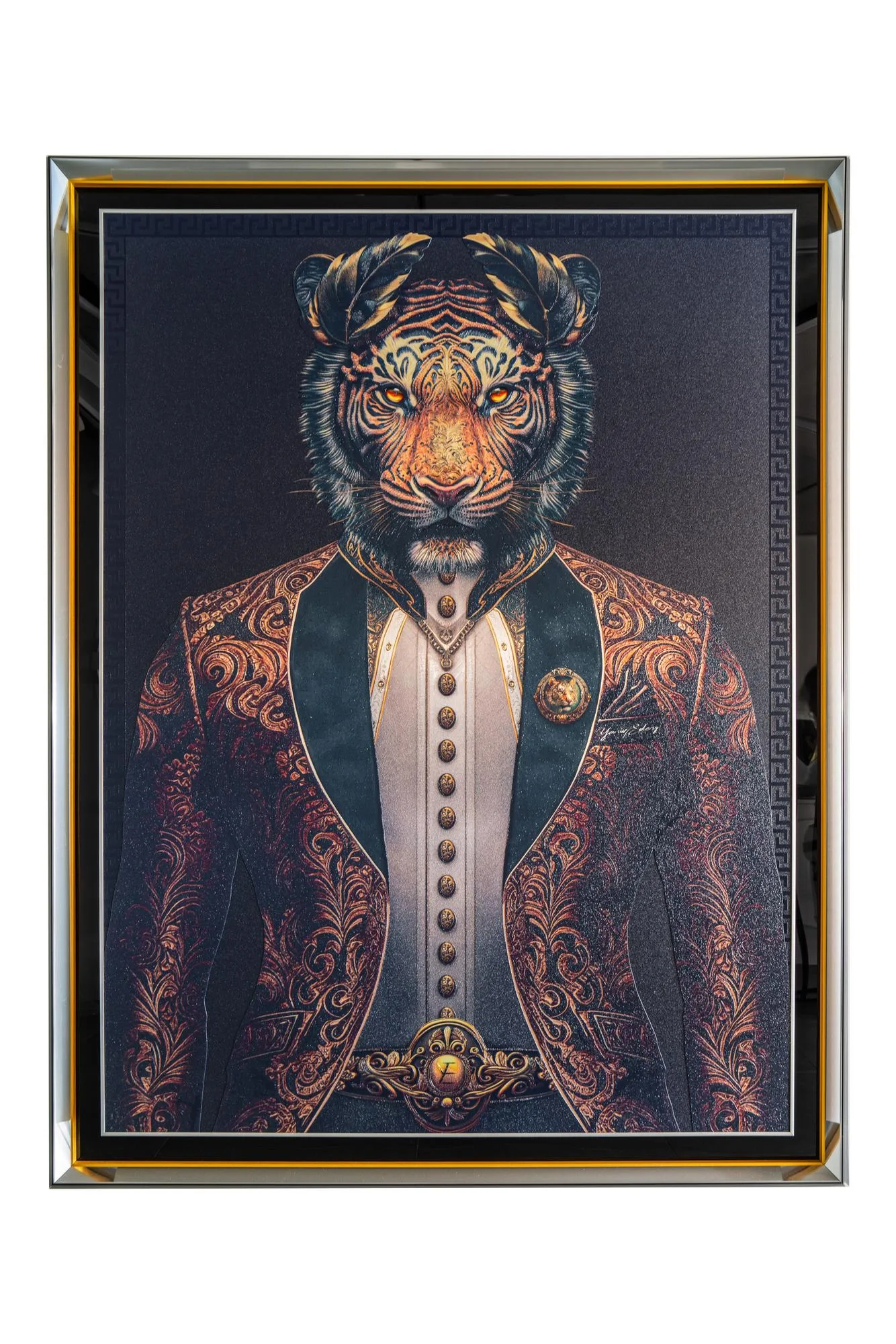 Tiger Crown Dark — Yaniv Edery